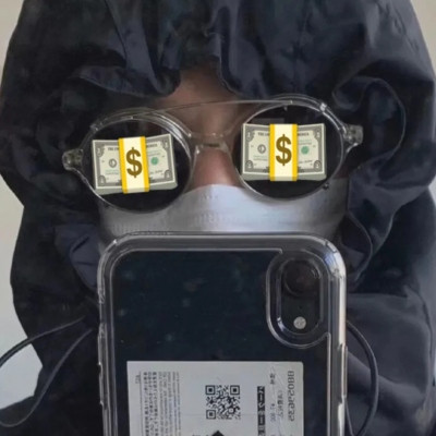 图片[10]-满眼都是钱的微信头像_带来好运的金钱头像图片-PAY资源网-免费资源下载中心